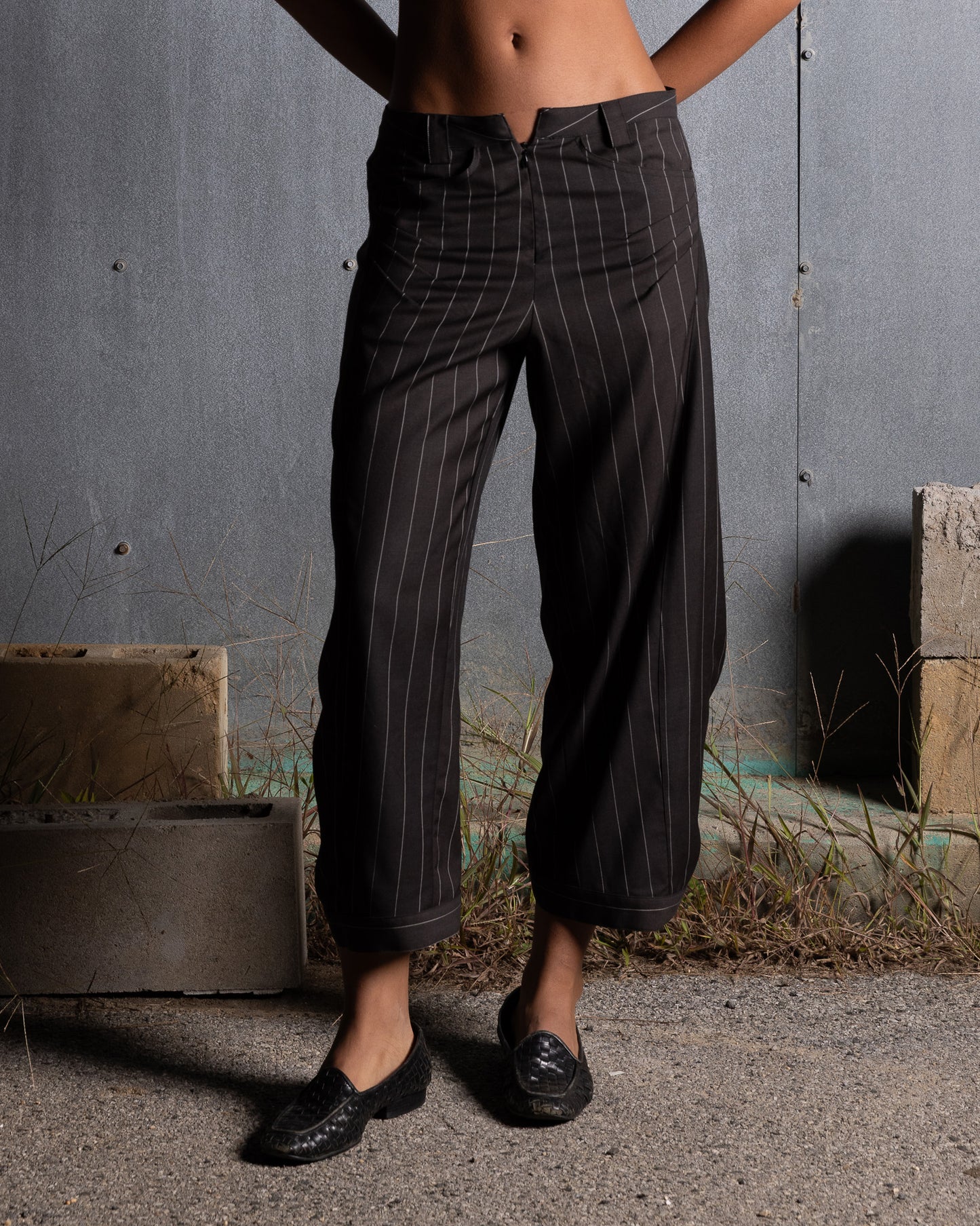 Pleated Trousers (Pre-Order)